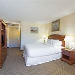 holiday inn express reservations 800 number4