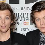 Are Harry Styles and Louis Tomlinson related?2