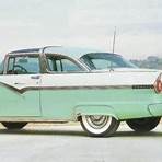 What is a 1955 Ford Fairlane?4