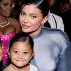 Does Kylie Jenner have a son?5