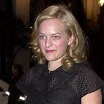elisabeth moss weight gain 2021 pictures1