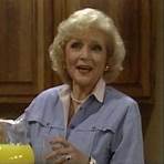 Is the cast of Golden Girls still alive?4