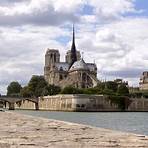 top 10 paris attractions1