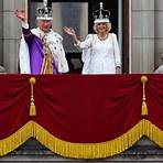 Qui a salué le couronnement de Charles III ?1