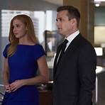 How does Harvey manage to get Fox to buy the building?1