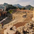Ancient theatre of Taormina3