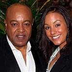 Does Peabo Bryson have a daughter?2