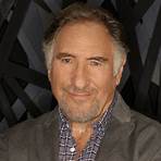 Does Judd Hirsch have a brother?4