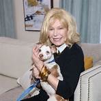 how old is loretta swit today2
