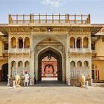 palácio da água jal mahal em jaipur índia4