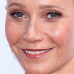 what happened to gwyneth paltrow's face1