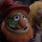 who are the actors in the new muppets show videos3
