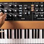 moog synthesizer sound clips1