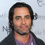 What does Victor Webster do for a living?4