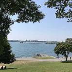 Lake Ontario Park4