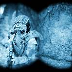 find mma fighter by night vision goggles2