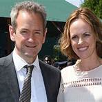 alexander armstrong wife1