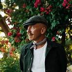 Where is Foy Vance currently touring?3