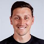 Tommy Elphick1