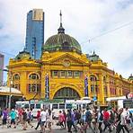 What is Melbourne travel guide?1