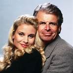 When did Knots Landing become a spin-off series?3