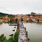 How to visit Prague Castle for free?1