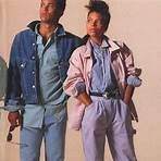 what did women wear in the 80s to go out4
