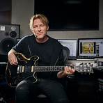 Where did Tyler Bates live?4
