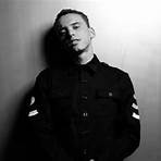 Who inspired logic & how did he become a rapper?1
