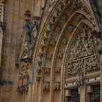 What is St Vitus Cathedral?2