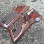 cz 52 grips4