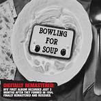 How many albums does Bowling for Soup have?2