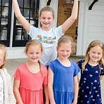 Who are the cast of 'OutDaughtered' season 9?2