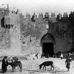 when was the damascus gate built by david2
