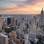 Why should you visit Midtown Manhattan?3