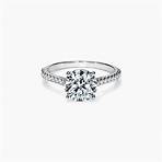 How do I choose a Tiffany engagement ring?2