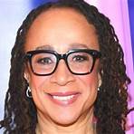 what happened to epatha merkerson on different2