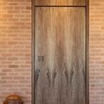 madel portas de madeira interna com detalhes em vidro1