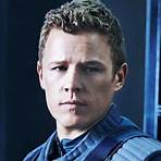 Christopher Egan1