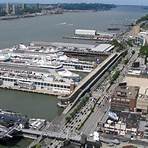 Is New York City a port city?1