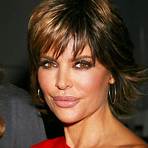 What cosmetic surgery did Lisa Rinna get?4