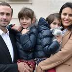 Who is Joseph Fiennes wife Maria Dolores?4