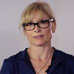 Amelia Bullmore3