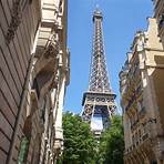 Attraction to Paris5