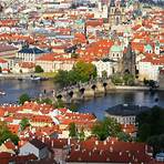 what are the physical attractions and landmarks of prague france today4