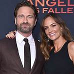 is gerard butler married or dating2