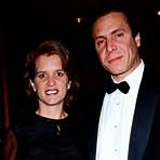 Is Andrew Cuomo married?3