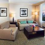 how many rooms at grand hyatt atlanta in buckhead reviews1