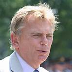 pat sajak bio5