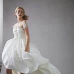 oscar de la renta wedding dresses off shoulder size2